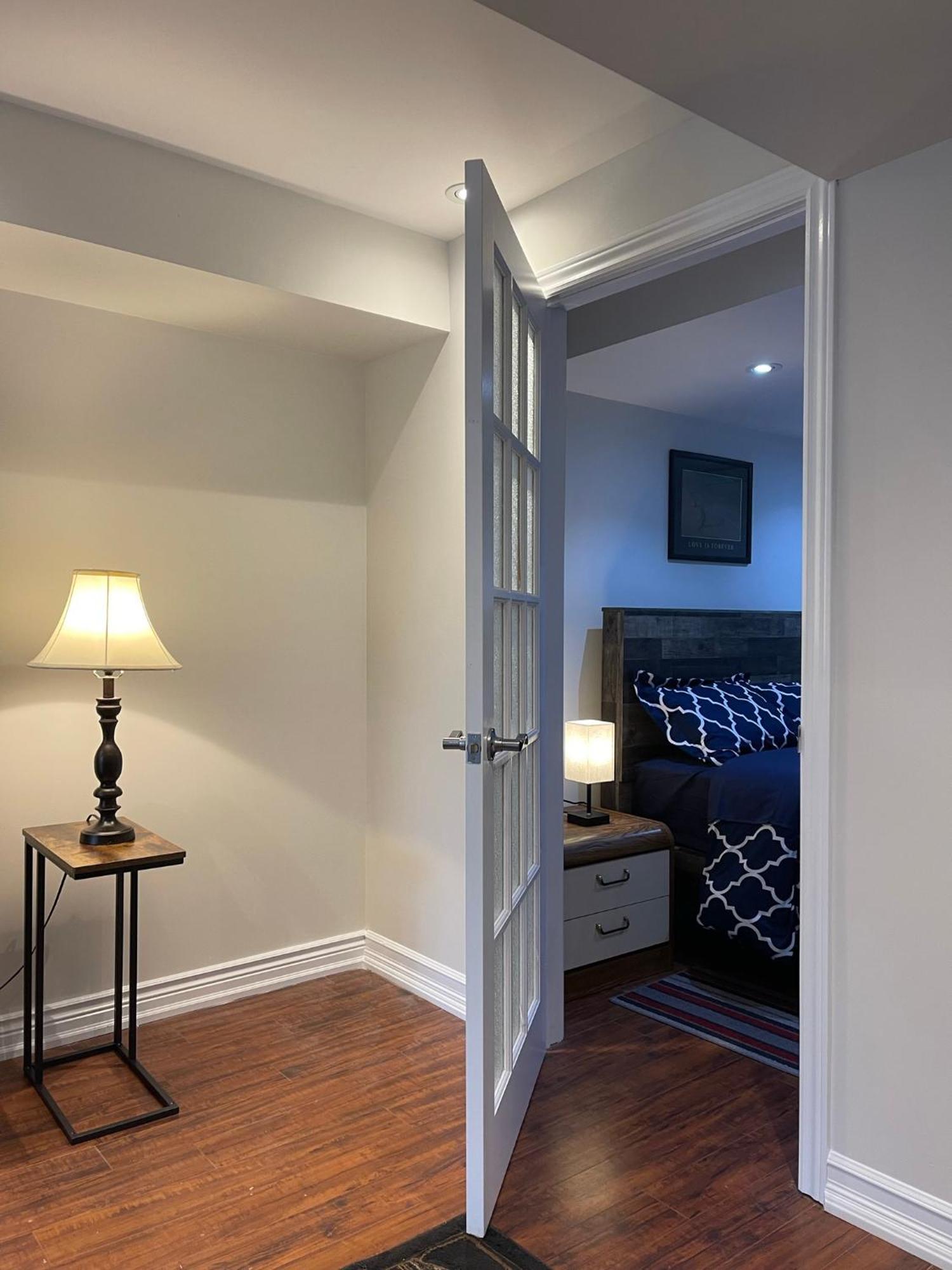 Cozy Lovely Ravine Facing Suite. Mississauga Luaran gambar