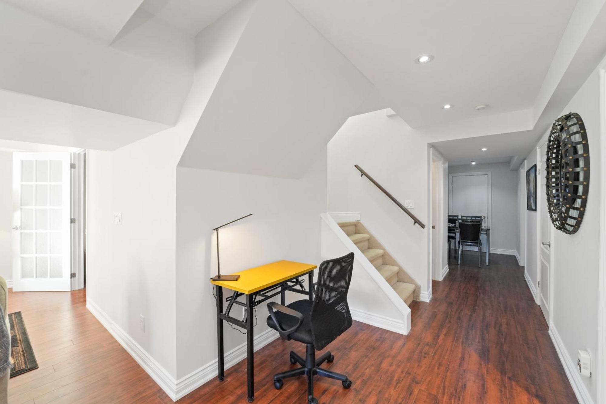 Cozy Lovely Ravine Facing Suite. Mississauga Luaran gambar