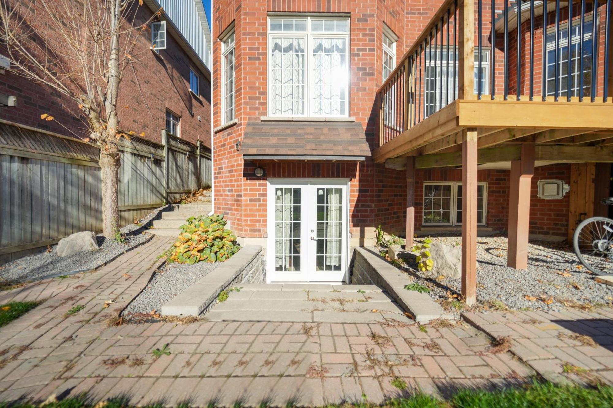 Cozy Lovely Ravine Facing Suite. Mississauga Luaran gambar