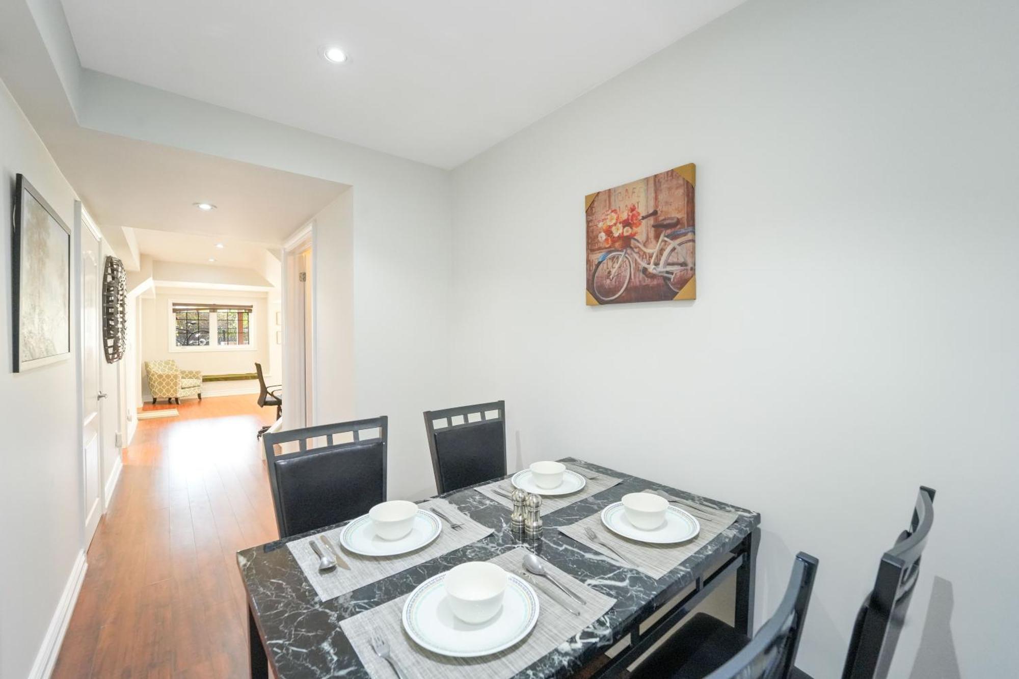 Cozy Lovely Ravine Facing Suite. Mississauga Luaran gambar