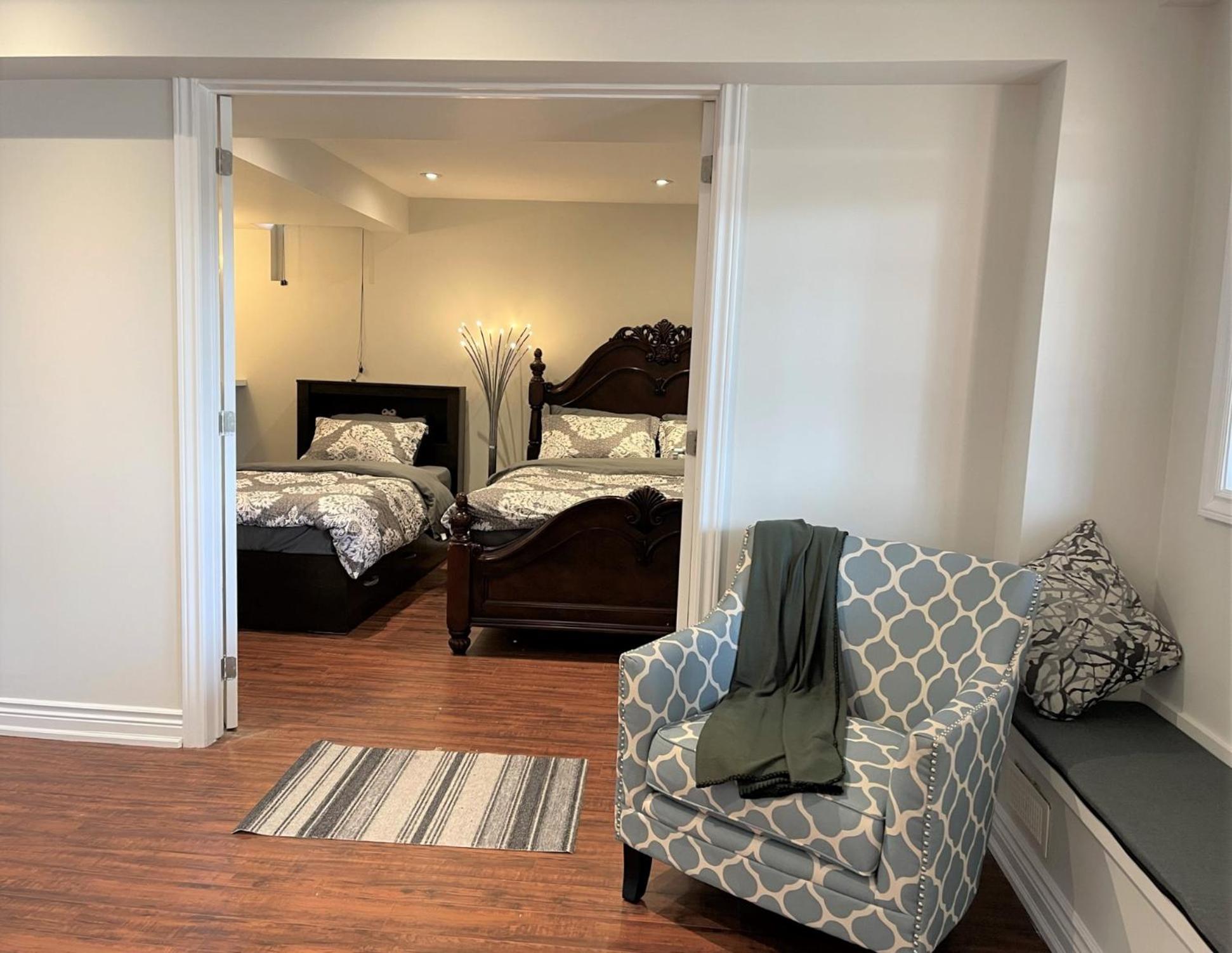 Cozy Lovely Ravine Facing Suite. Mississauga Luaran gambar